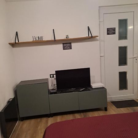 Thorigny-Sur-Marne Studio Chez Camille Εξωτερικό φωτογραφία